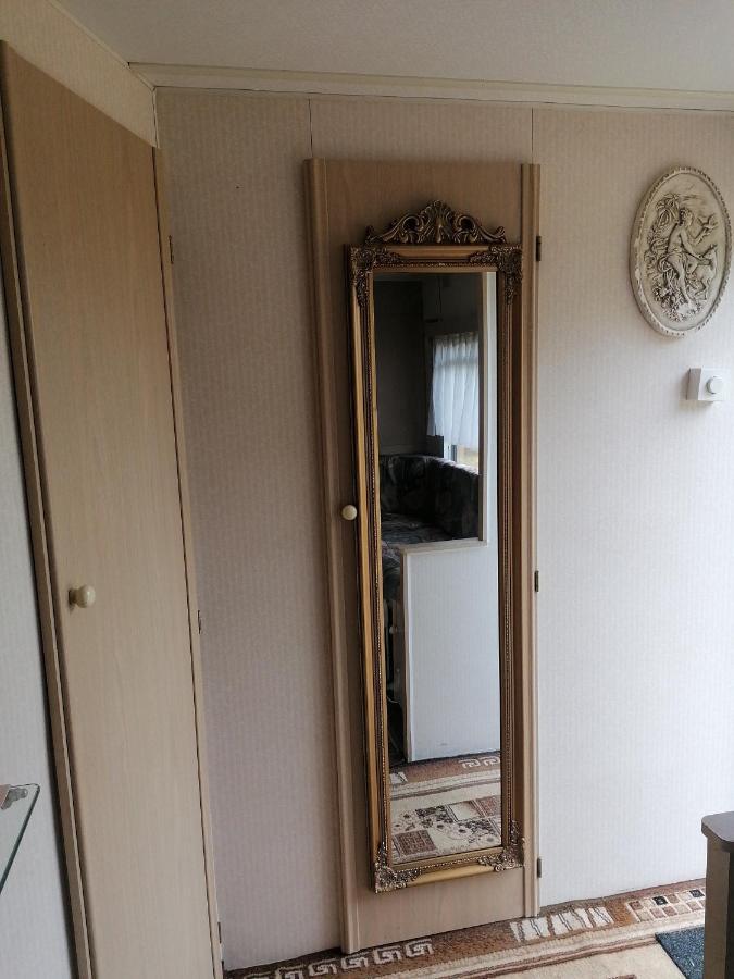 Mobilheim In Alttrebbin Hotel Neutrebbin Kültér fotó